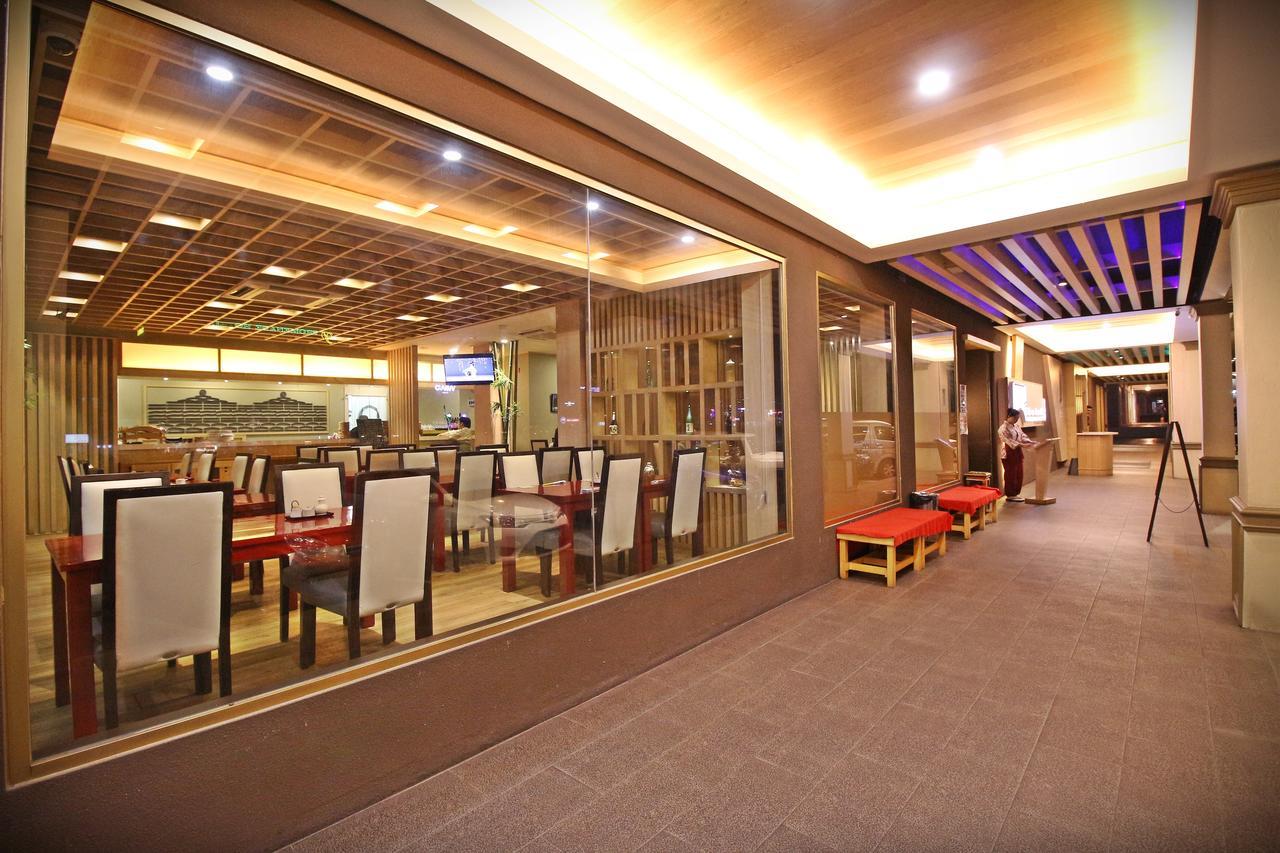 Jc Mark Hotel Bintulu Exterior photo